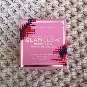 GLAMGLOW Berry Glow Probiotic Recovery Mask